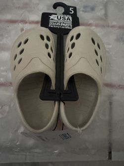 Girls/boys Clog Shoes