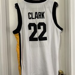 Caitlin Clark Iowa Jersey - Size Medium 