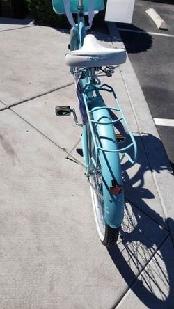 Huffy Women s Nassau 26 Cruiser Bike Teal for Sale in North Las Vegas NV OfferUp