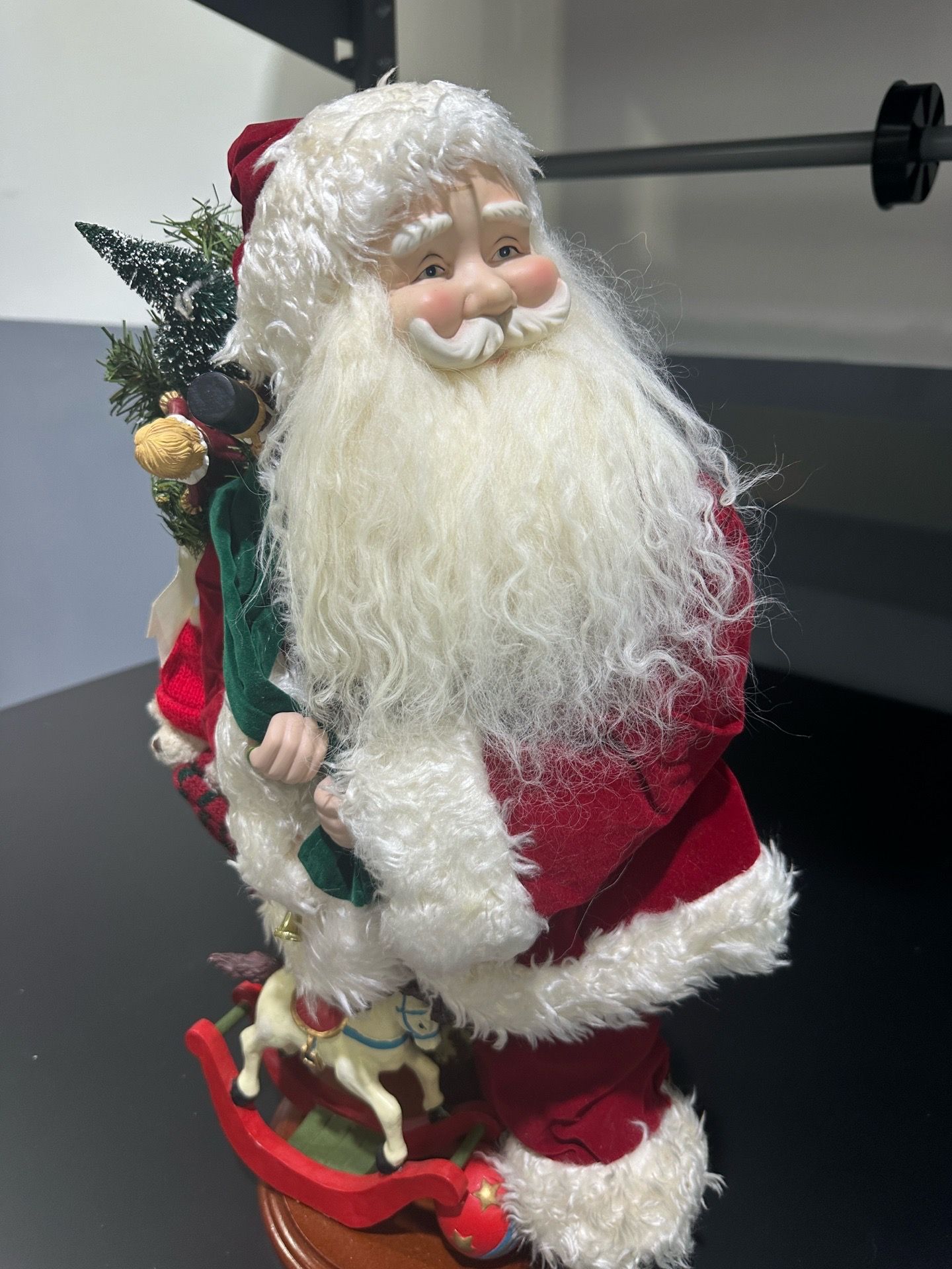 Santa Claus Christmas Figure (3)