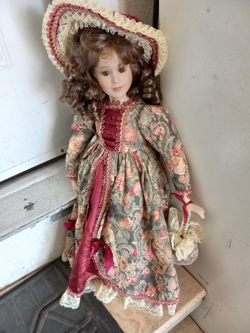 Porcelain Antique Doll Great Condition