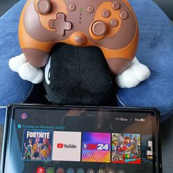 OLED Switch With Tom Nuke Controller 