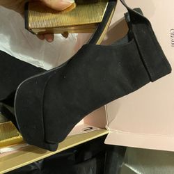 Heels Size 9