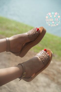 New Women's Sandals