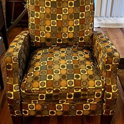 Comfy casual Recliner