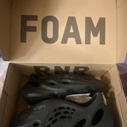 Yeezy Foam RNR Size 13 Men’s 