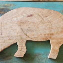 Farmhouse Pig Cutting Board