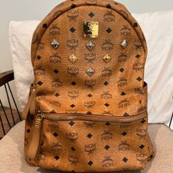 MCM Backpack (Authentic, Size: Large)
