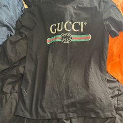 Gucci T Shirt L