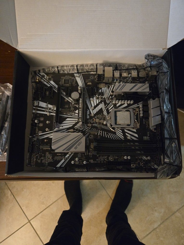 Asus PRIME Z390-p Intel MOBO