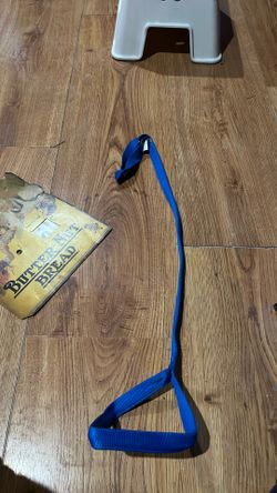 Handicapped Leg Lifter