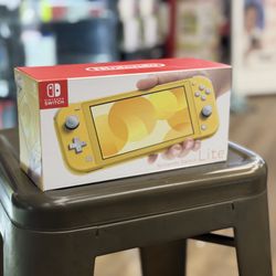 Nintendo Switch Lite 