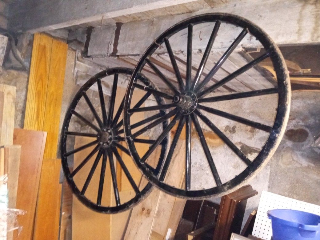 Pair Of Amish Buggy Rear Wheels for Sale in Millersburg, OH - OfferUp