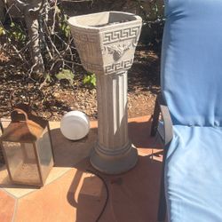 Roman Style Concrete Garden Planter 