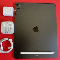 Apple IPad Pro 13” (M4 chip /OLED display/ 2024 Newest ) 512GB with keyboard, pen & Accessories