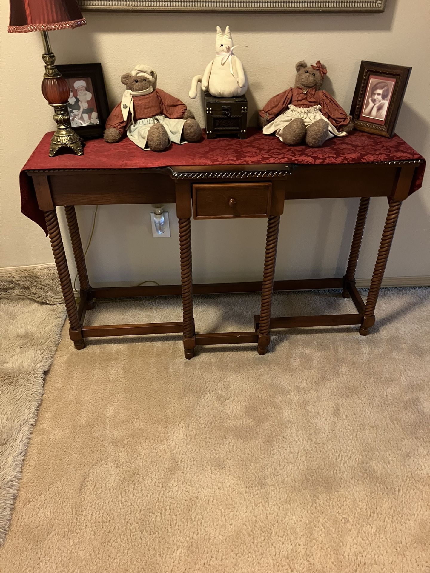 FREE Consul/Couch Table