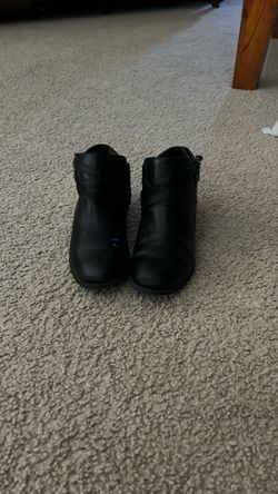 Black boots