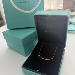 Tiffany T Smile Necklace Small Rose Gold (18K) No Stone 16-18 in Adjustable. 