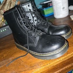 Dr.Martens Size 6