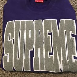 Supreme Crewneck 