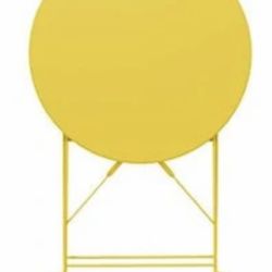 round Steel outdoor restaurant folding table - Yellow Never Used 