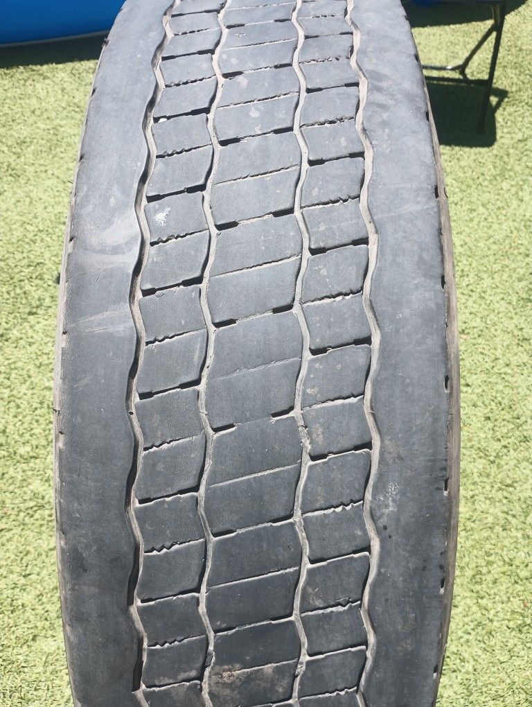 295-75R22.5 Bridgestone 