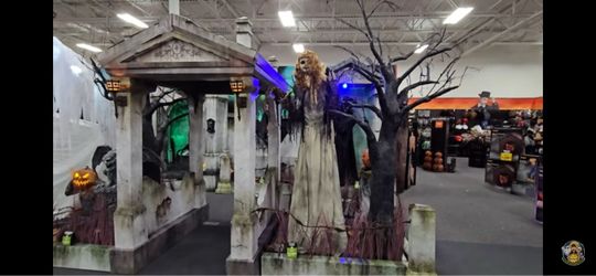 2023 spirit Halloween ISE cemetery display