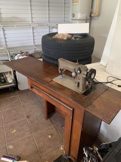 The Singer sewing machine circa: 1953 Edition