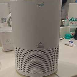 BISSELL 2780A Tabletop Air Purifier HEPA-Type Pre-Filter White Fan Function