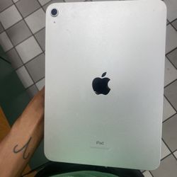 Apple iPad 10th Gen