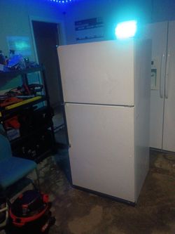 Refrigerator and freezer