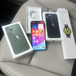2 New T-Mobile Unlock iPhone 13’s & a Galaxy S6 Watch 