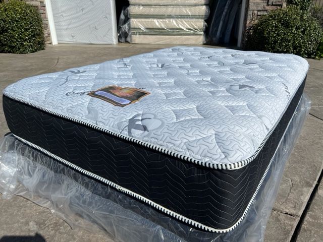Queen Orthopedic Supreme Collection Mattress!