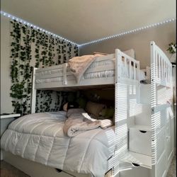 Space-Saving Bunk Bed – Solid Wood