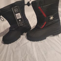 Kid Snow Boots, Size 2 Y