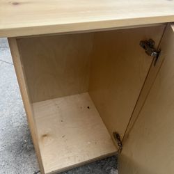 Corner Counter For Business With Trash Whole 