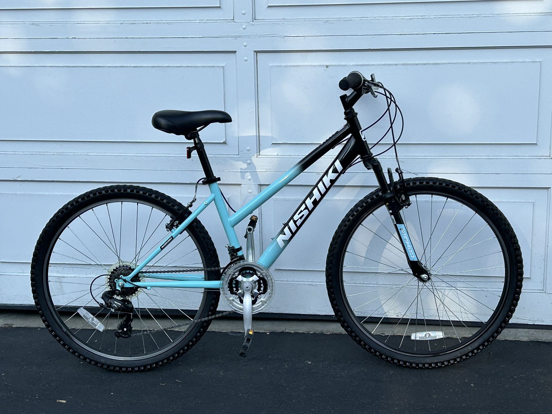 Women Bike NISHIKI PUEBLO Tires 26 Frame 15”