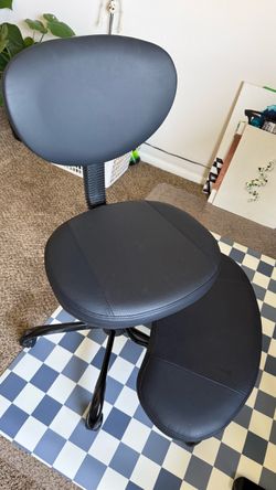Desk chair