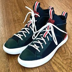 CONVERSE CHUCK TAYLOR ULTRA MID SHOES