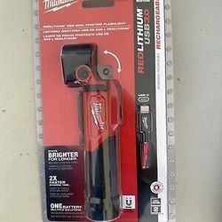 MILWAUKEE 500 LUMEN SWIVEL FLASHLIGHT 50% OFF. !