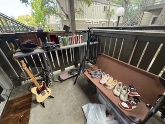 Mini midday garage sale! Everything must go!