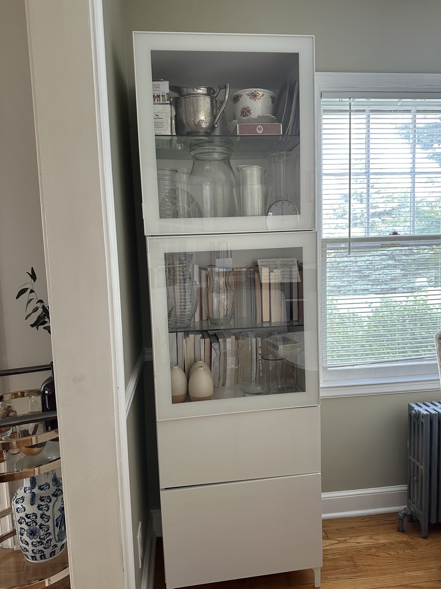 White Cabinet