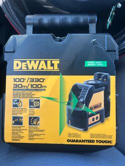 DEWALT 100 FT SELF LEVELING LASER BRAND NEW