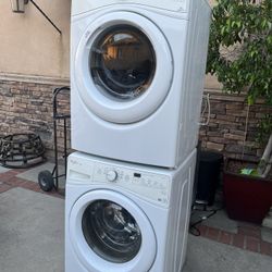 Whirlpool Stackable Washer And Gas Dryer