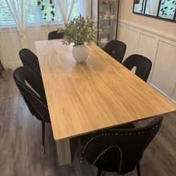 Nee Dining Table And 6 Chairs (Beaverton) 