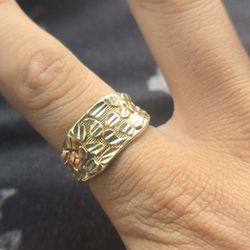 10K Gold Nugget Ring 