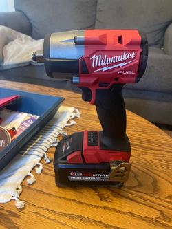 Milwaukee M18 FUEL 1/2 impact with battery.