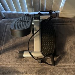 Stepper With Handle Strap