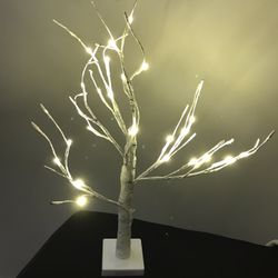 2ft Pre-lit White Twig Birch Tree Battery Powered for Christmas Holiday New!
