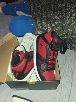 Nike Air Jordan High-Top Sneakers Red Black